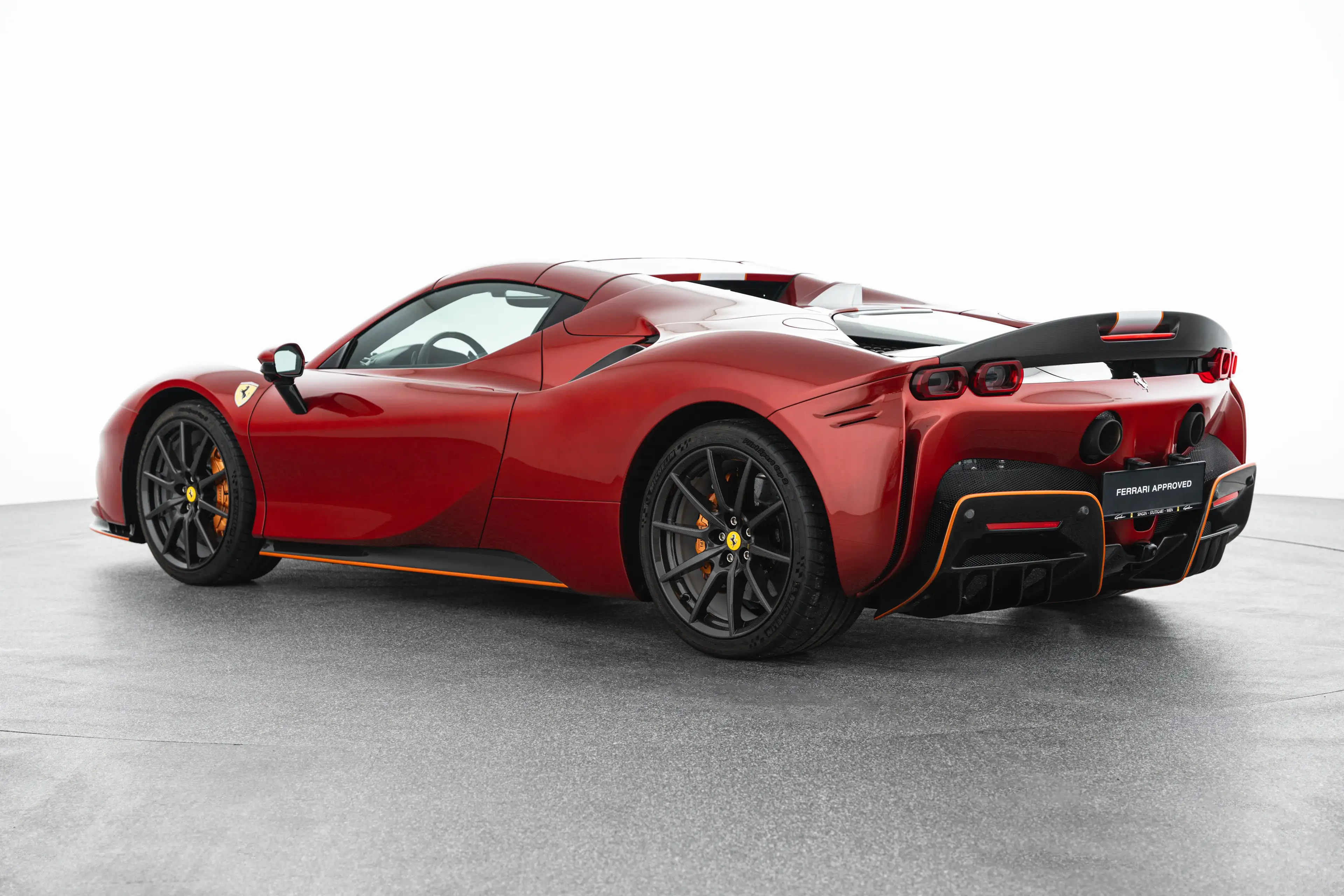 Ferrari SF90 Spider — photo 7