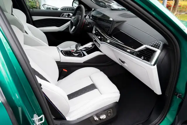 BMW X6 M view 13