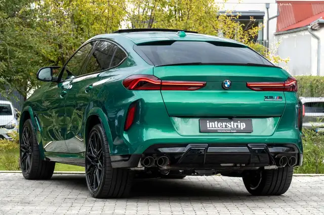 BMW X6 M view 6
