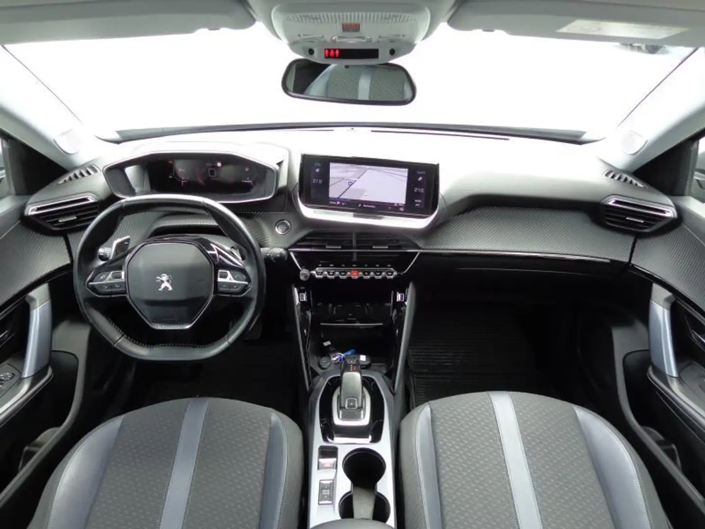 Peugeot 2008 1.5HDi Allure EAT8 - GPS - LED Grijs - 2