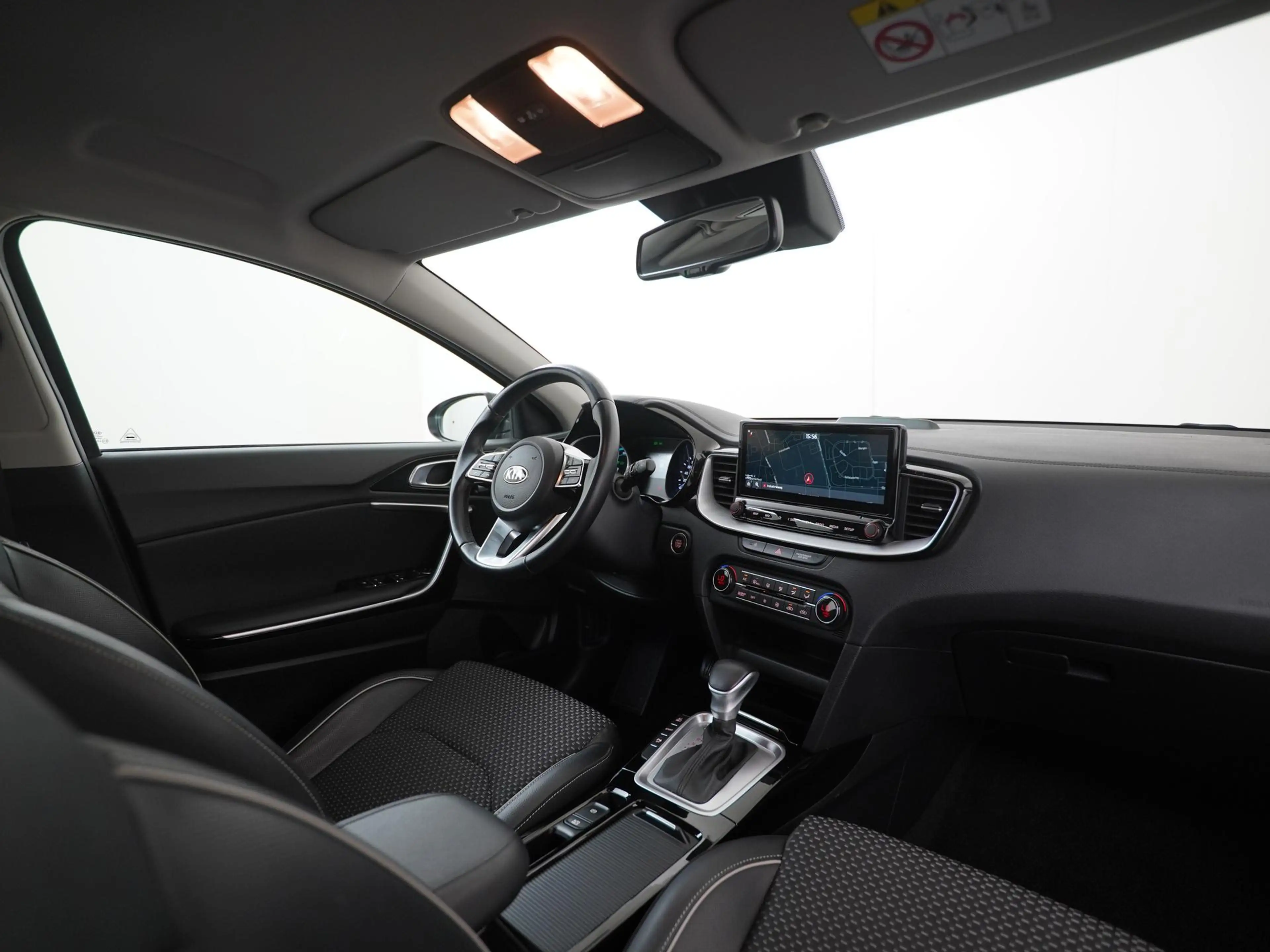 Kia XCeed 1.6 GDi PHEV DynamicLine | Camera | Navigatie | Ca — photo 2