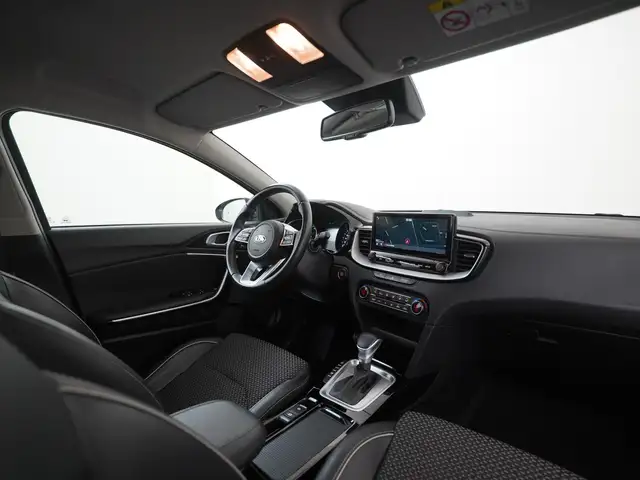 Kia Xceed view 2