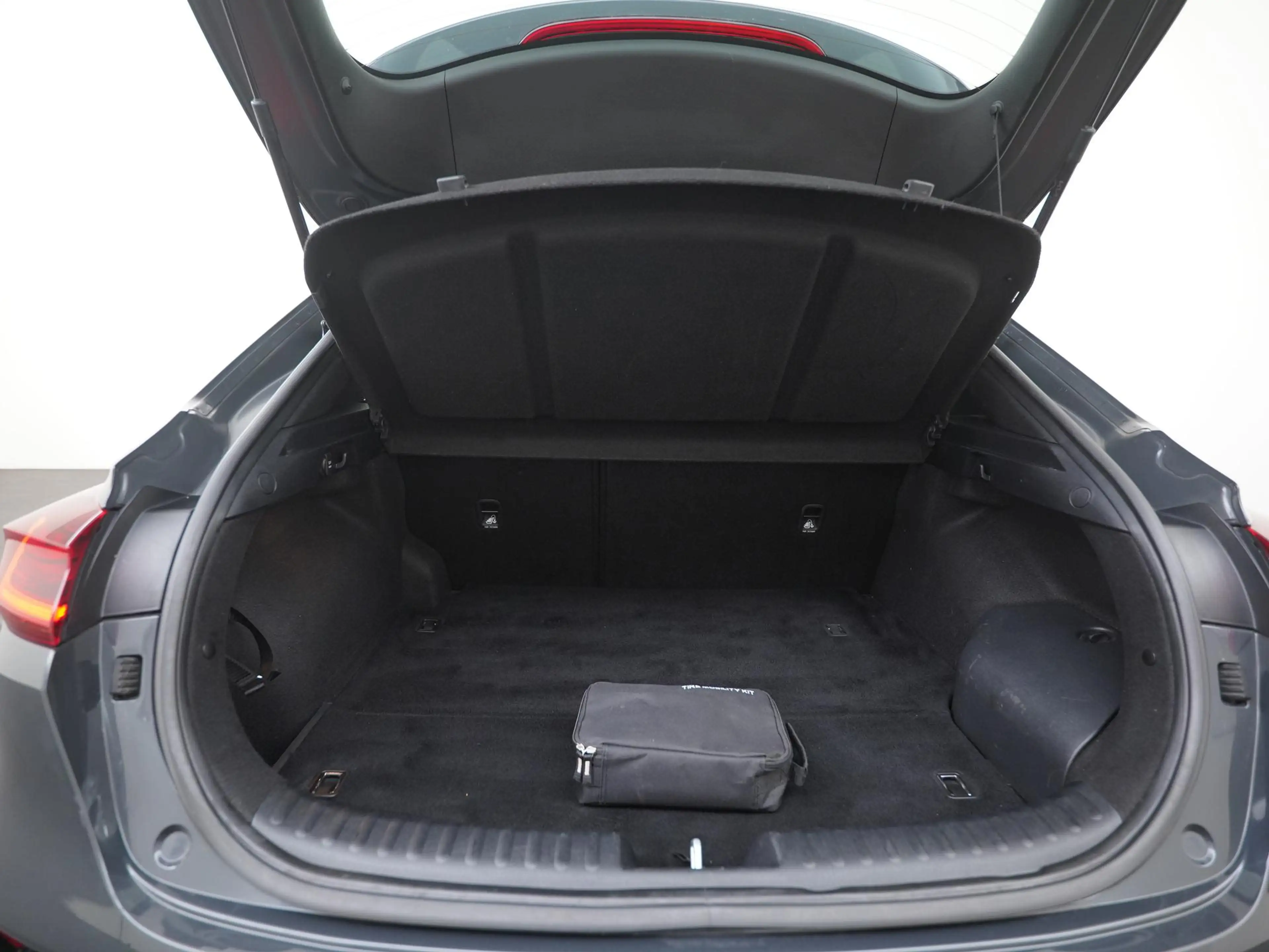 Kia XCeed 1.6 GDi PHEV DynamicLine | Camera | Navigatie | Ca — photo 27
