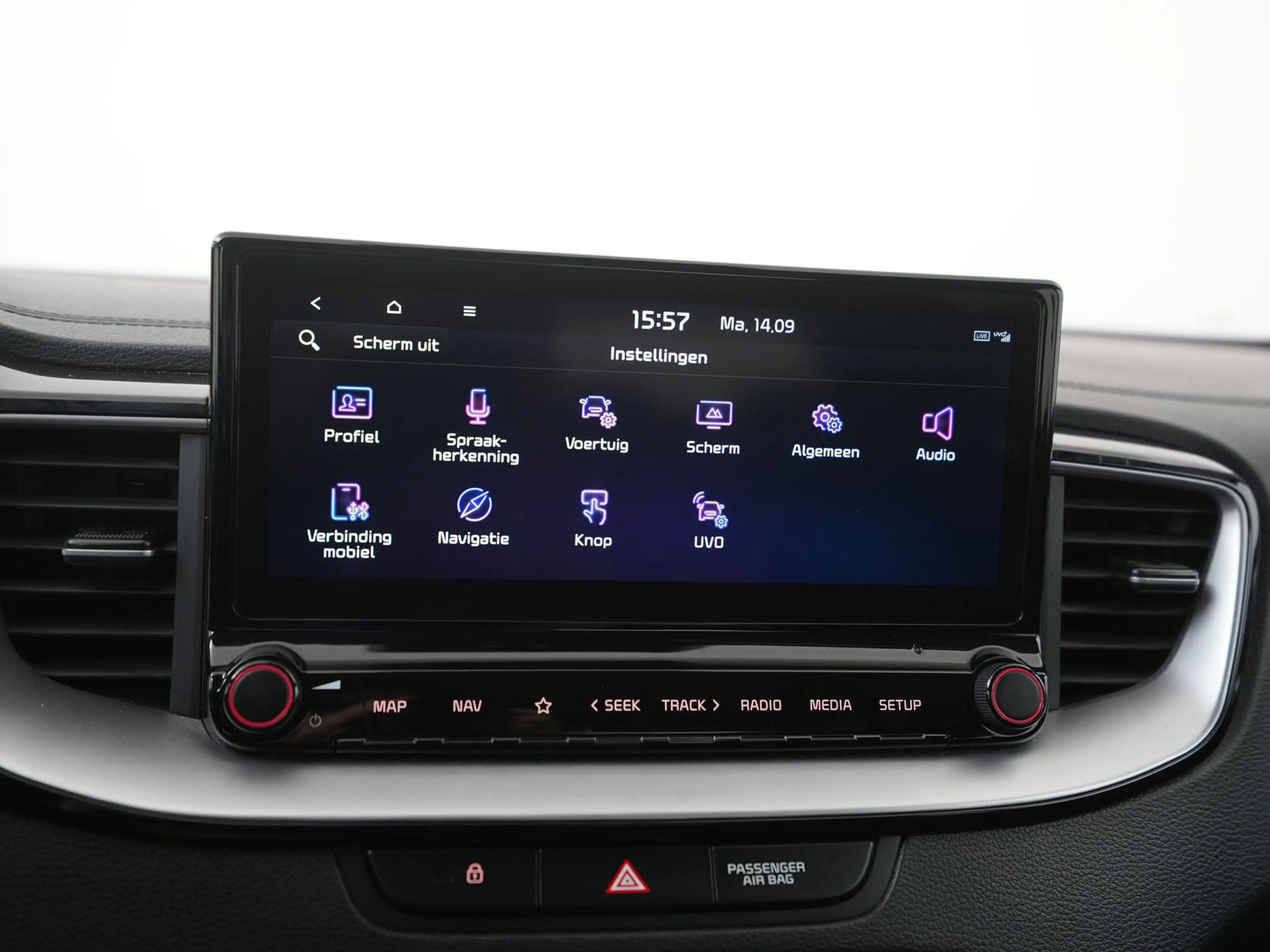 Kia XCeed 1.6 GDi PHEV DynamicLine | Camera | Navigatie | Ca — photo 17