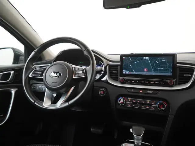 Kia Xceed view 6