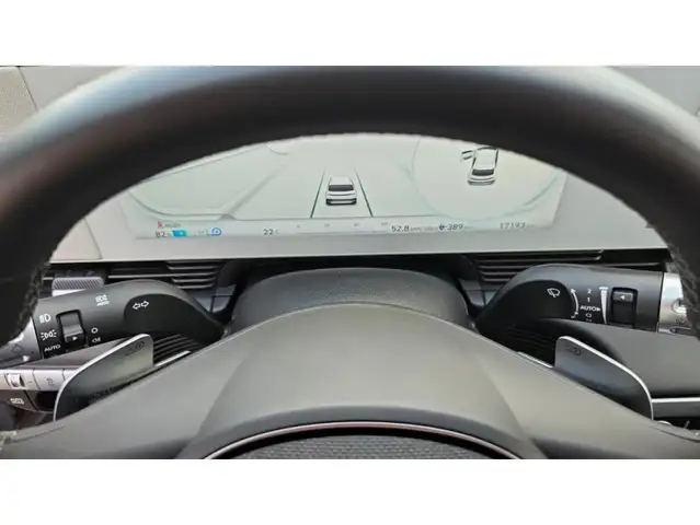 Hyundai IONIQ 5 view 6