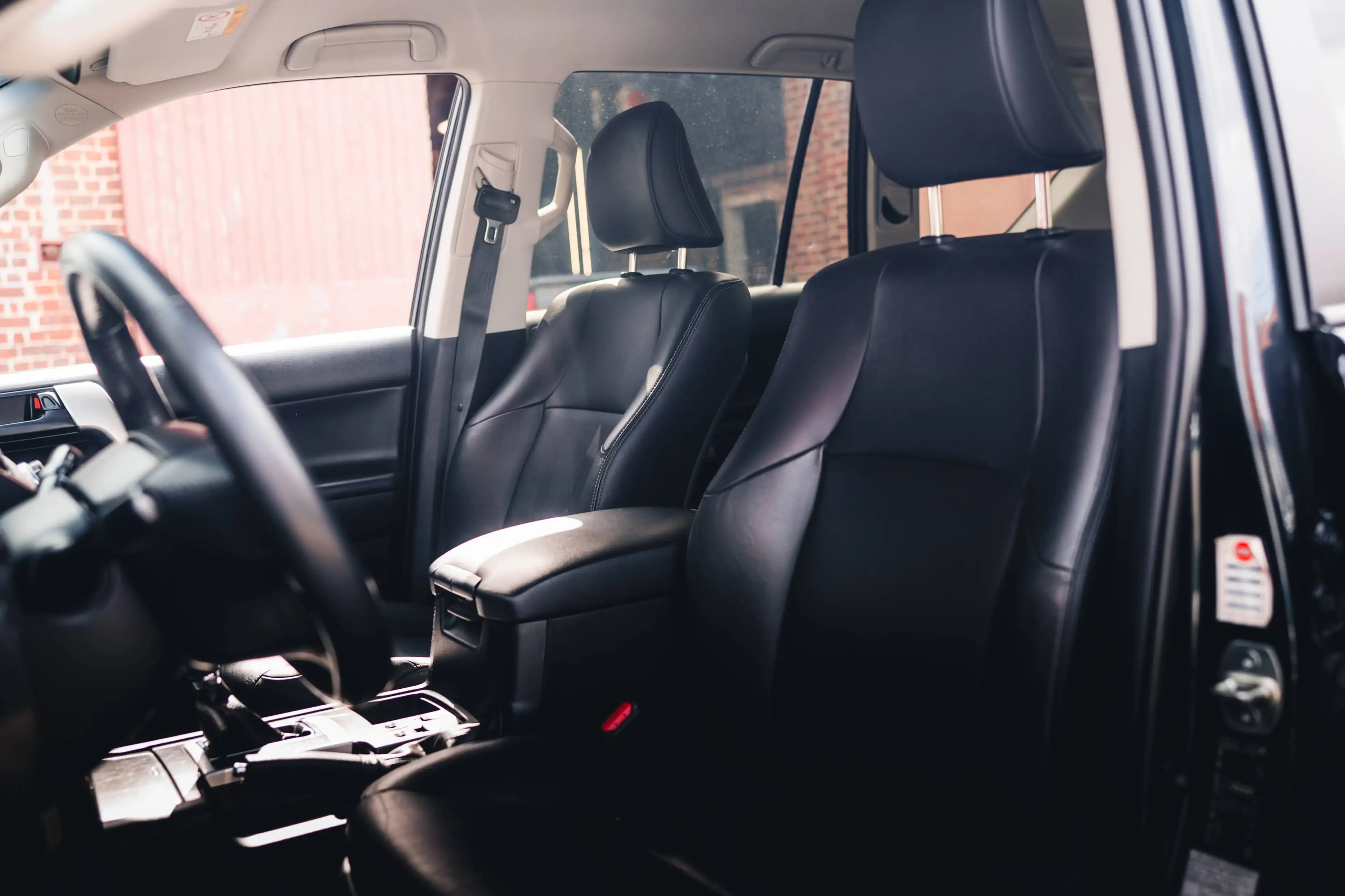 Toyota Land Cruiser 2.8D-4D — photo 11