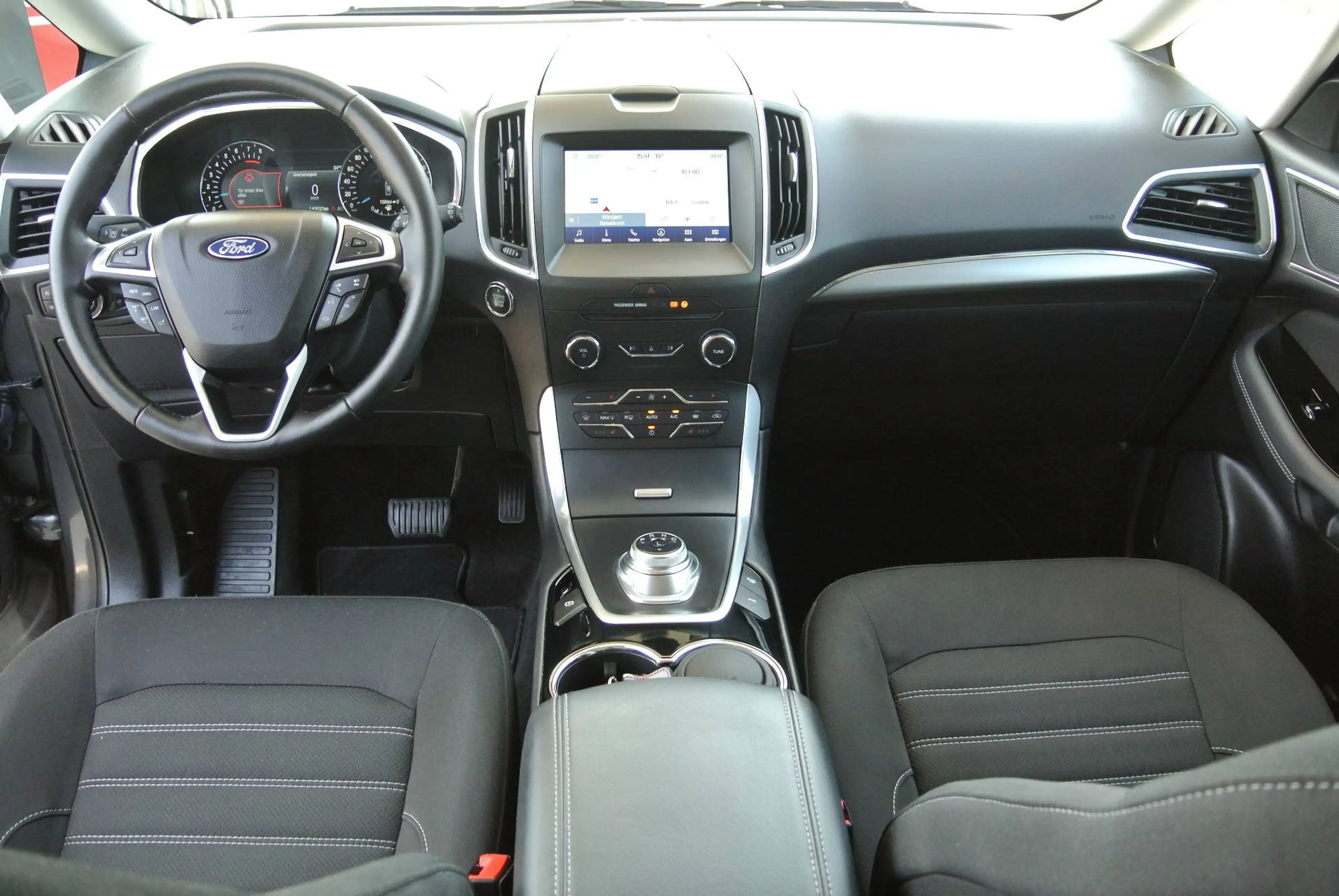 Ford Galaxy 2.5 Duratec FHEV Titanium Aut. **7-Sitze ** — photo 5