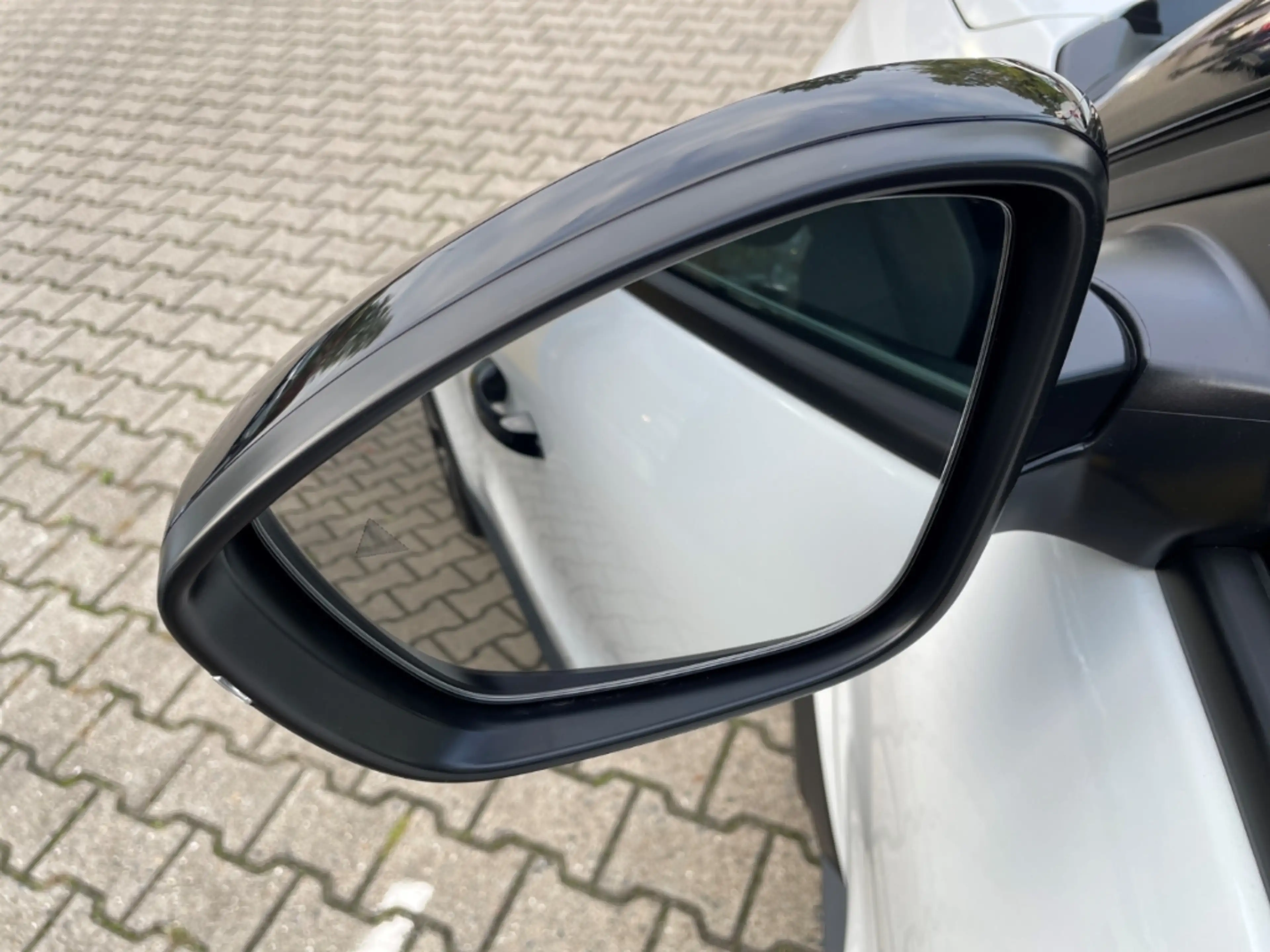 Opel Frontera GS Hybrid+Automatik+Navi+LED+Sitzhzg+Kamera — photo 10