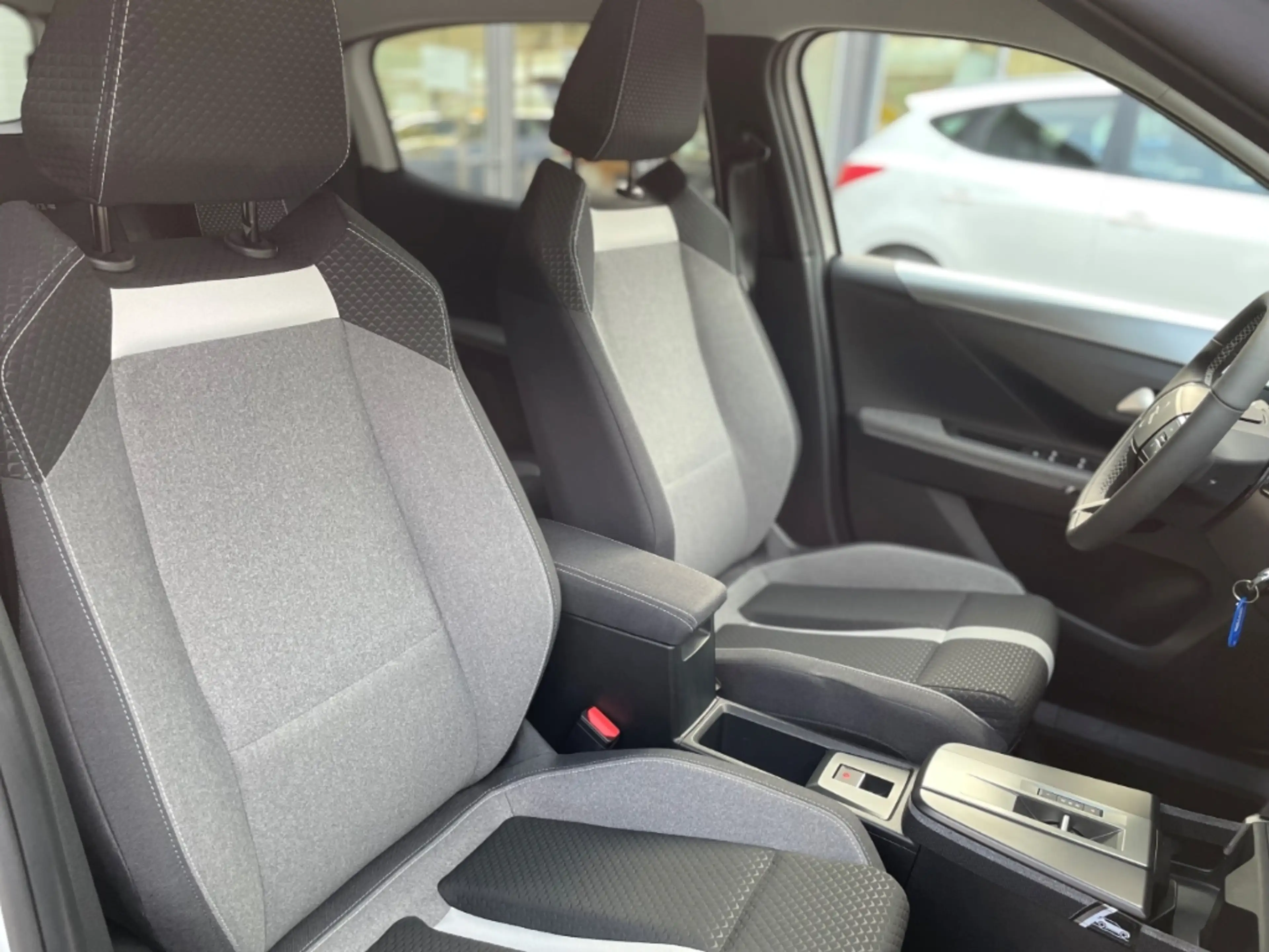 Opel Frontera GS Hybrid+Automatik+Navi+LED+Sitzhzg+Kamera — photo 12