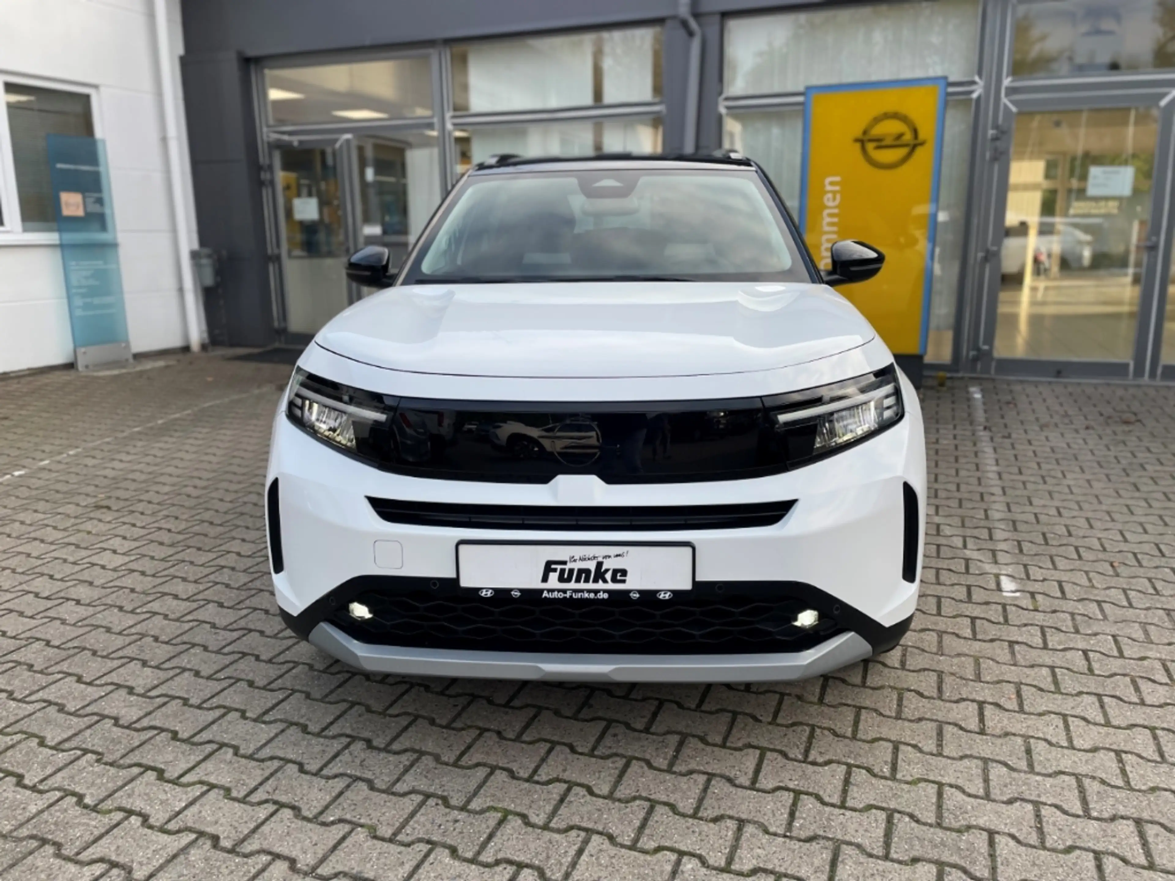Opel Frontera GS Hybrid+Automatik+Navi+LED+Sitzhzg+Kamera — photo 2