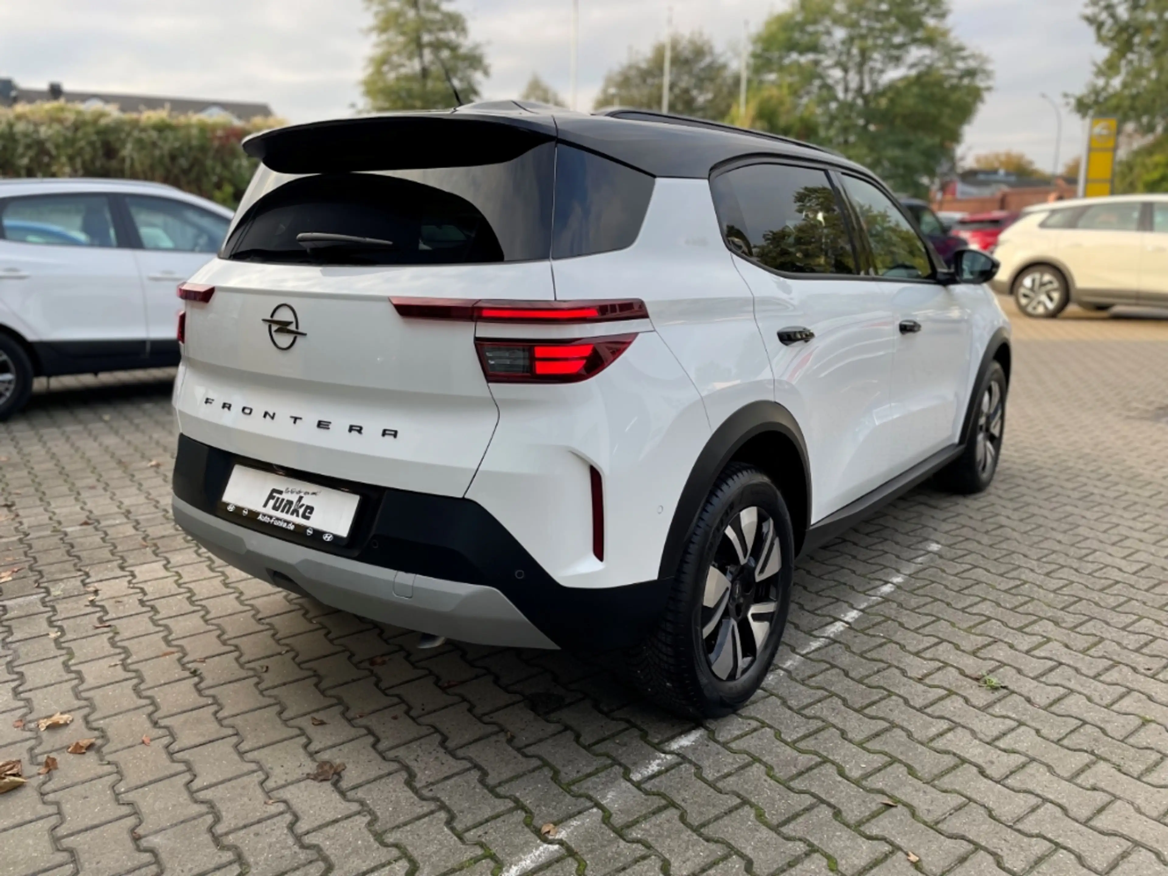 Opel Frontera GS Hybrid+Automatik+Navi+LED+Sitzhzg+Kamera — photo 5