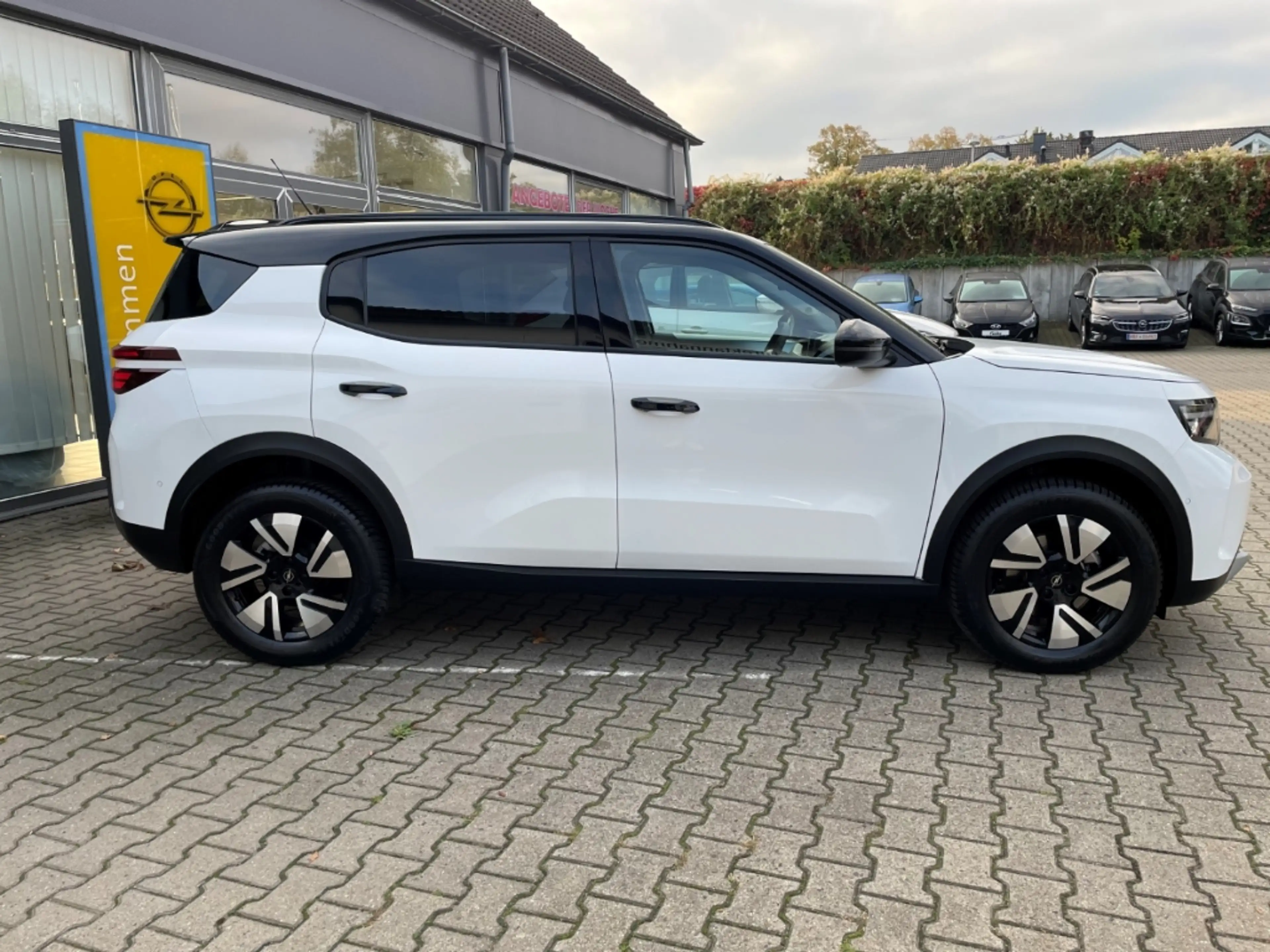 Opel Frontera GS Hybrid+Automatik+Navi+LED+Sitzhzg+Kamera — photo 4