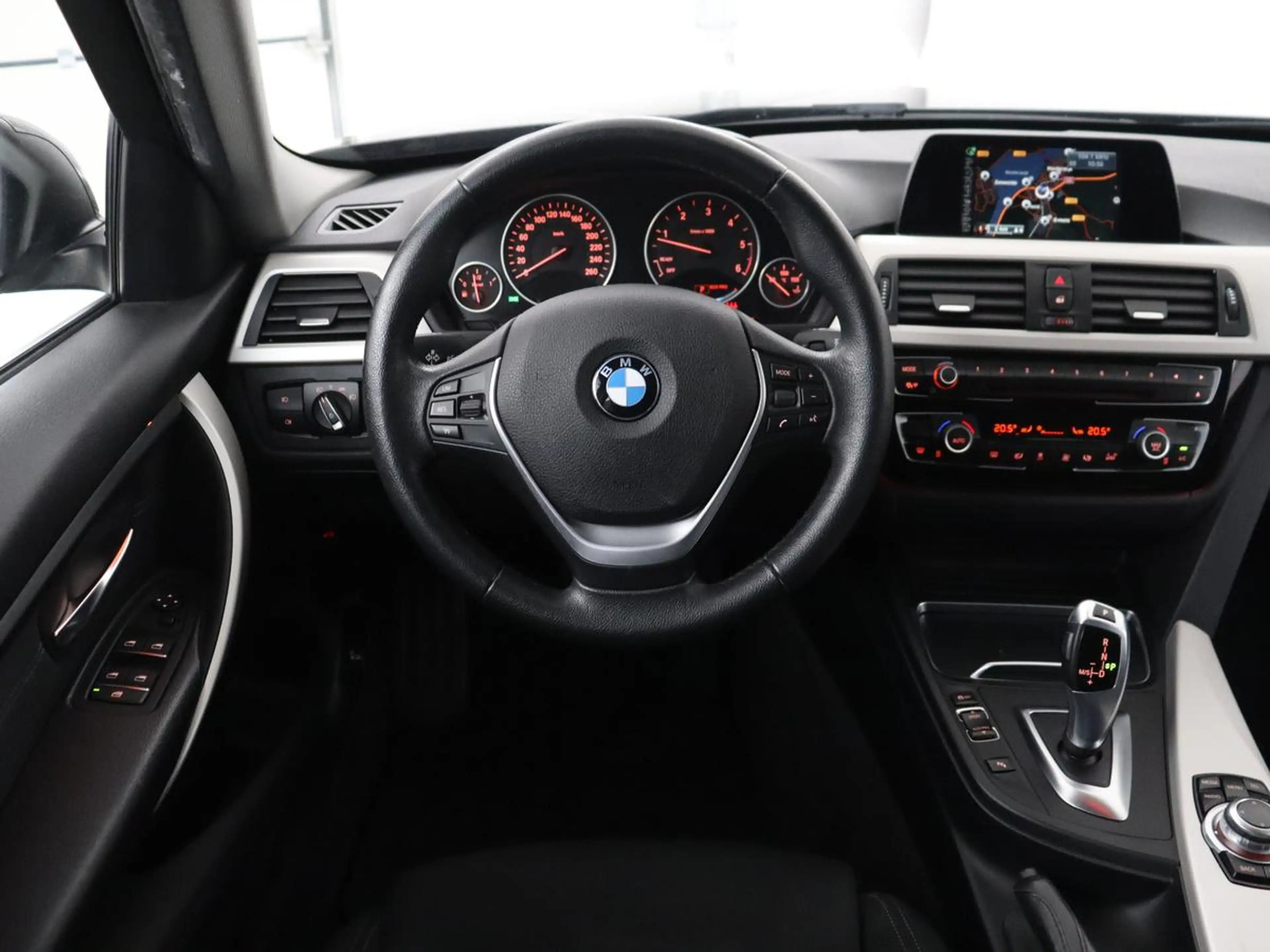BMW 320 3-serie Touring 320d EDE Centennial Executive | Tr — photo 3