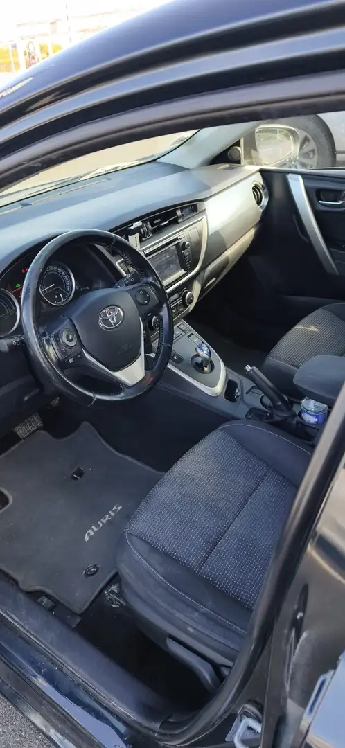 Toyota Auris Hybride 136h Millenium 17" - 2