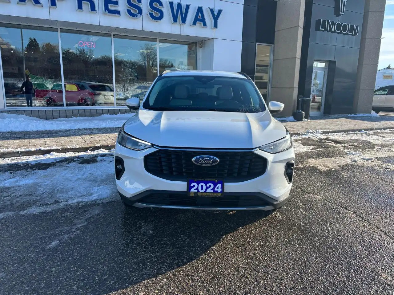 Ford Escape снимка Ford Escape