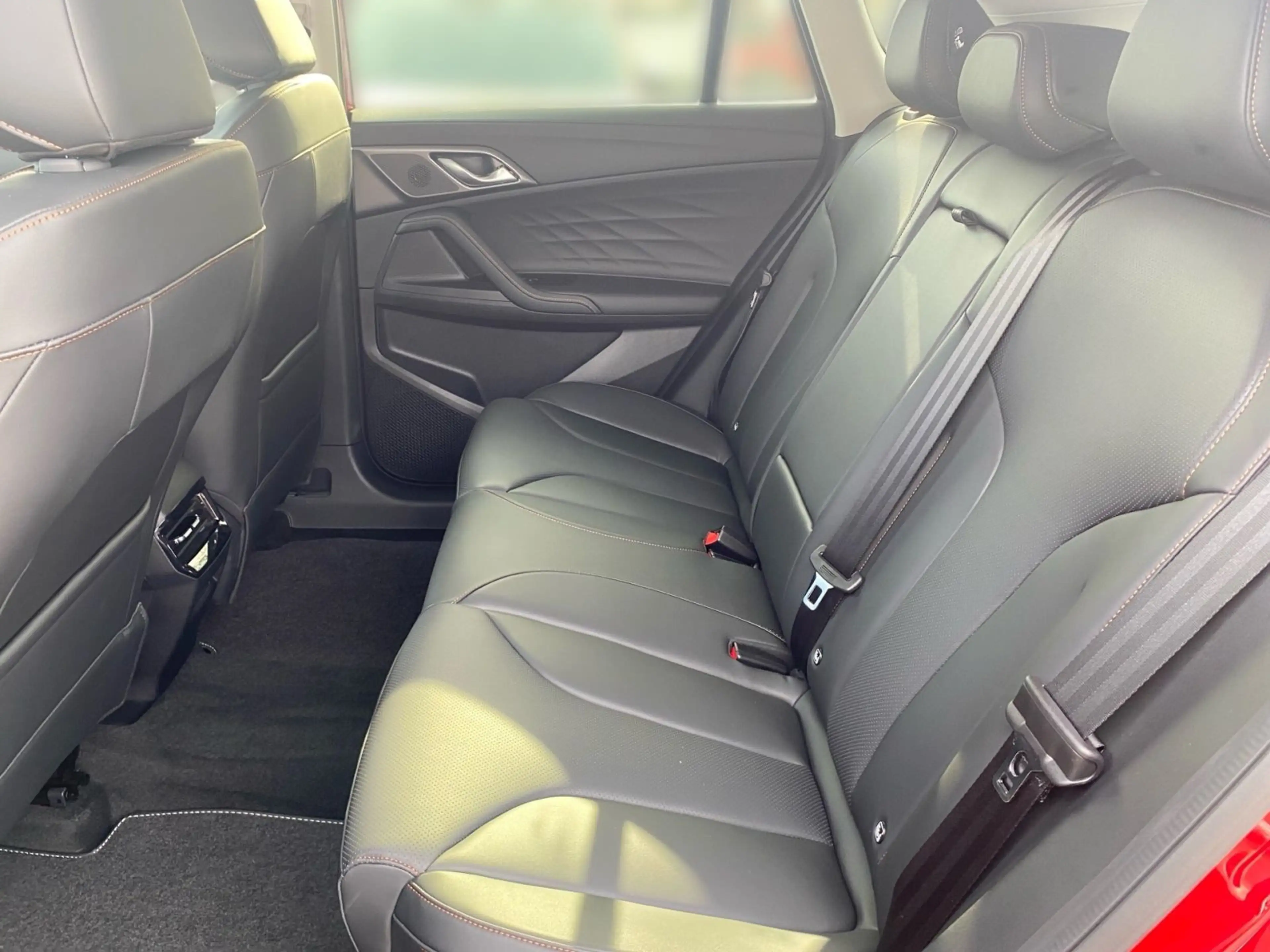 MG HS 1.5 T-GDi Hybrid+ Luxury |LED|360|CarPlay|ACC — photo 11