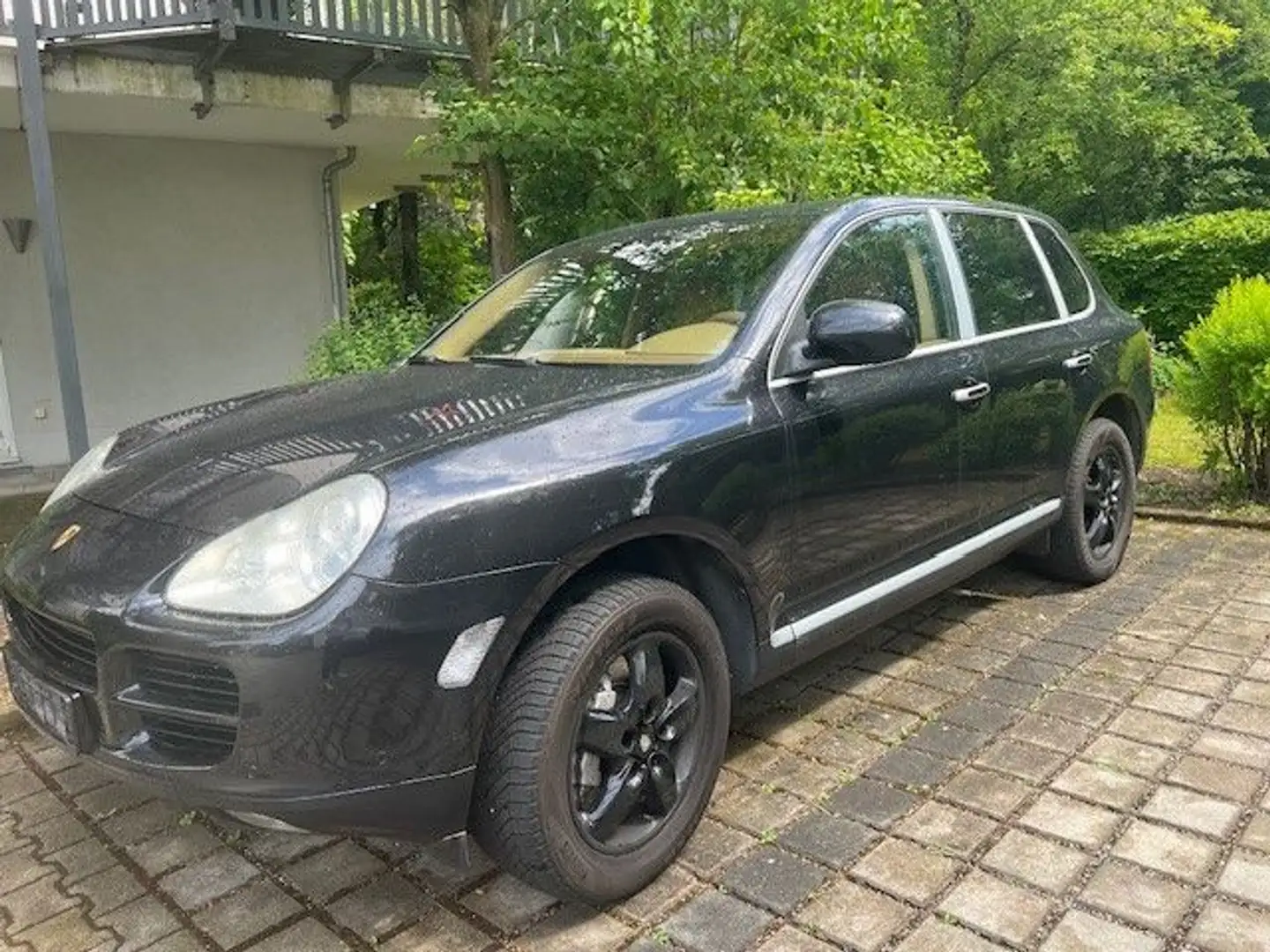 Porsche Cayenne S Schwarz - 2