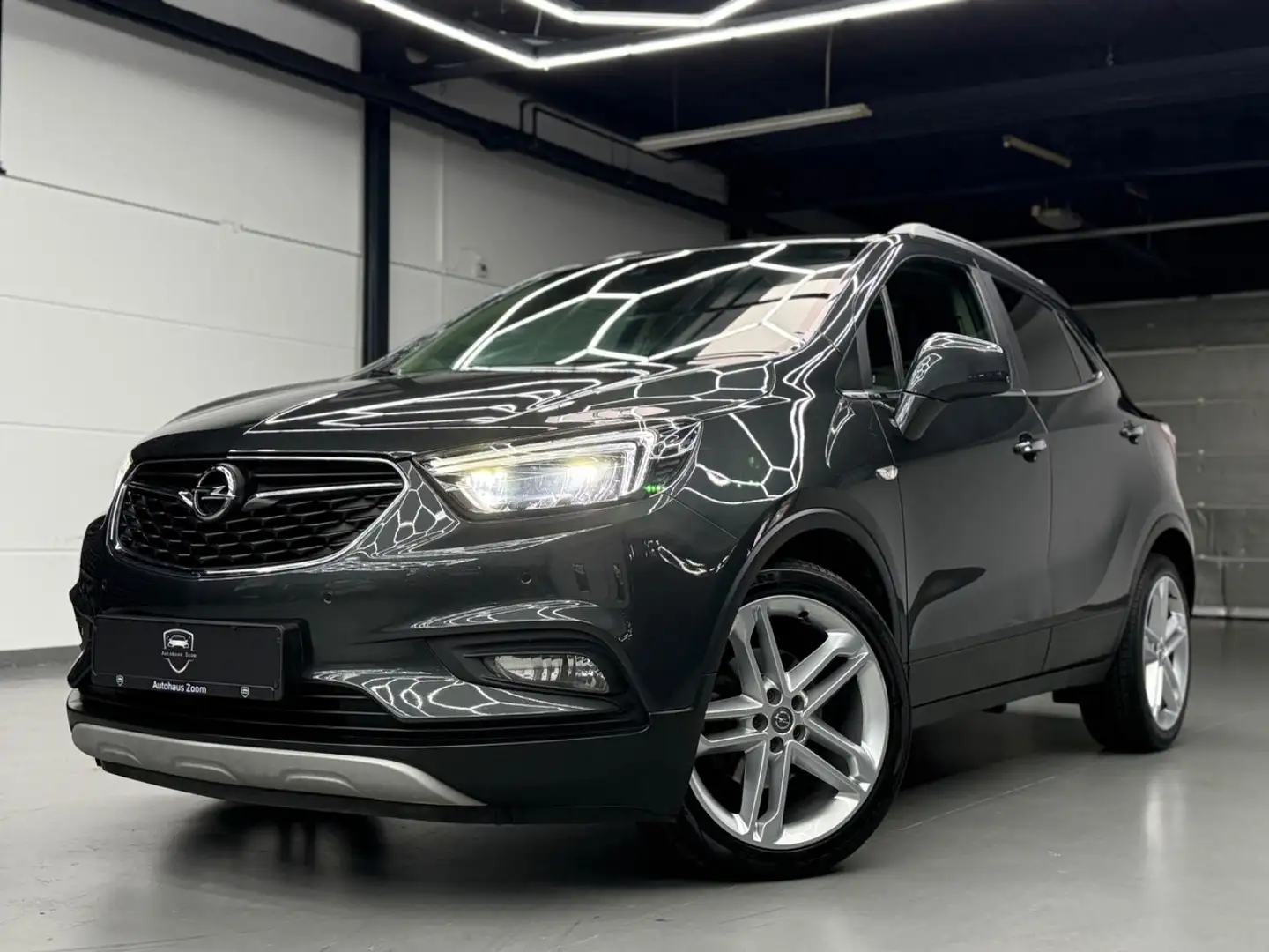 Opel Mokka X Innovation 1.HD/PANO/19ZOLL/KAMERA/CARPL Grau - 1