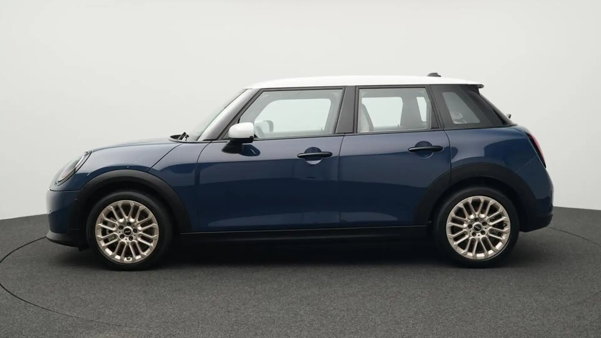 MINI Cooper C Favoured Trim Blauw - 2