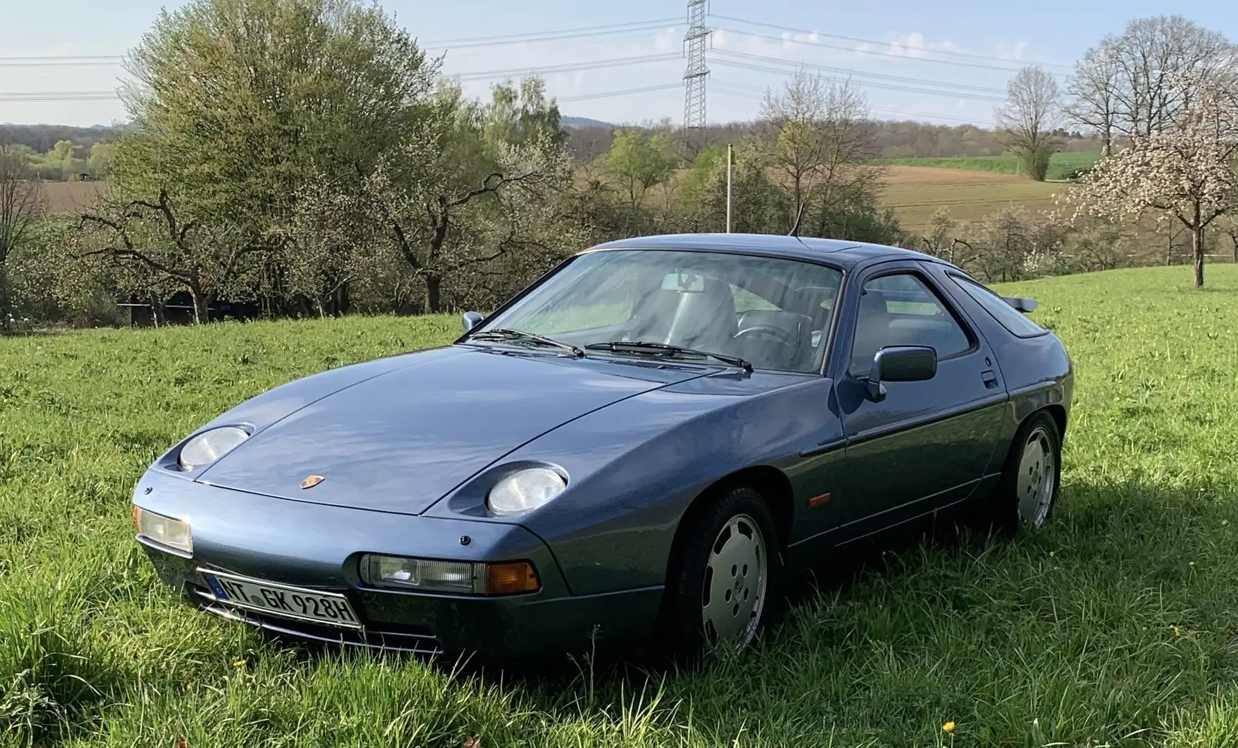 Porsche 928 S 4 - 1
