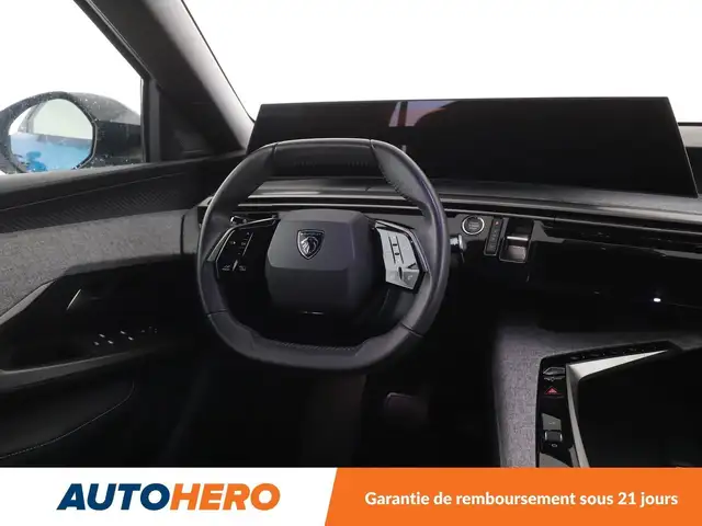Peugeot 3008 view 13