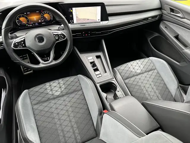 Volkswagen Golf view 14