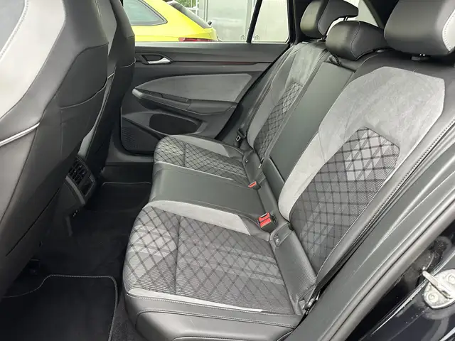 Volkswagen Golf view 13