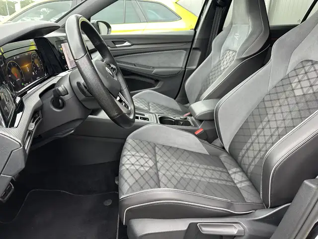 Volkswagen Golf view 12