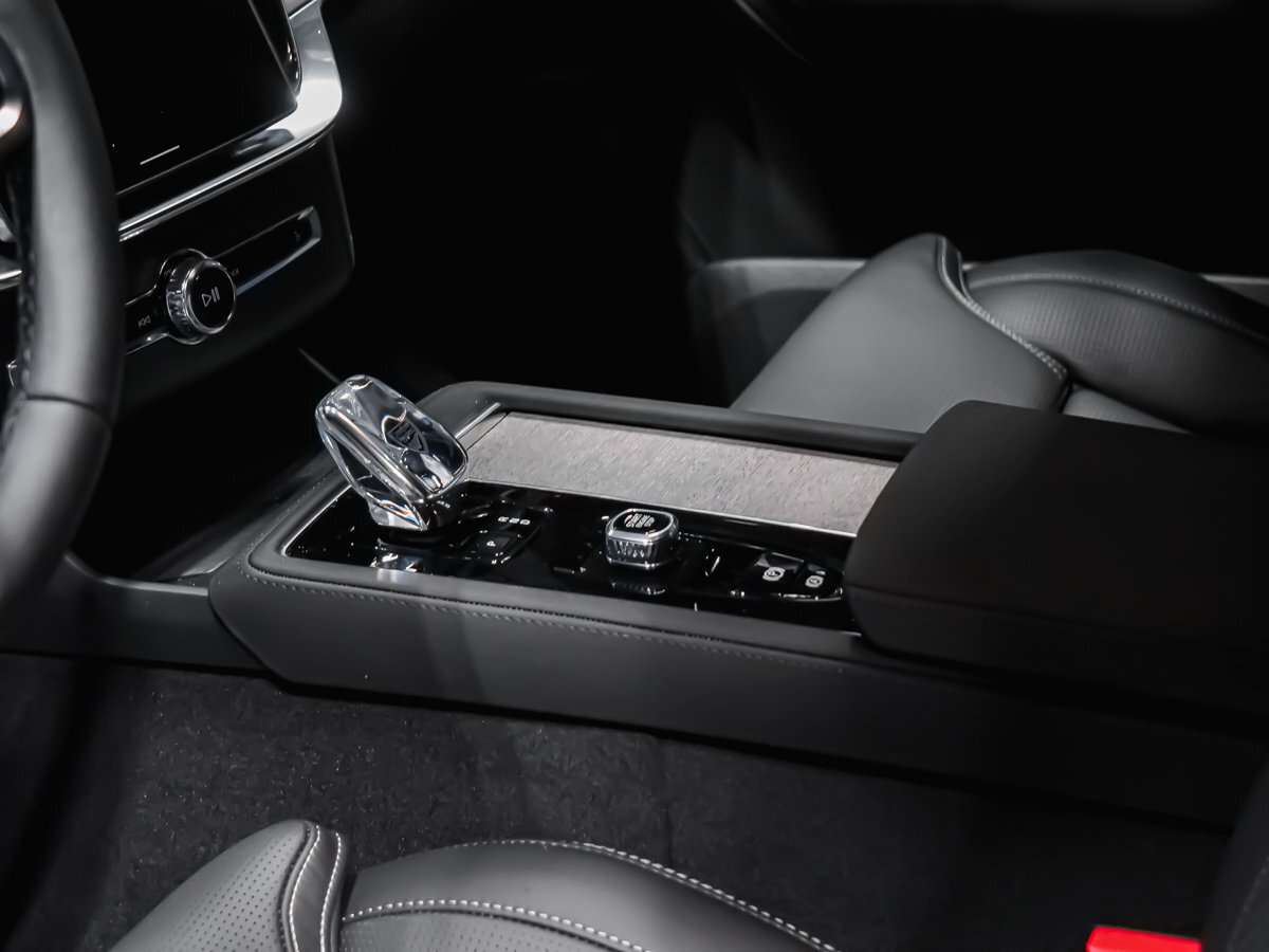 2026 Volvo XC90 Ultra 6-Seater (Bright Theme) thumb 7