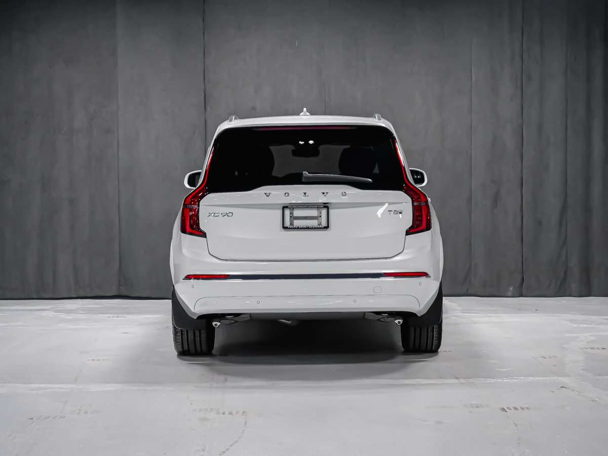 2026 Volvo XC90 Ultra 6-Seater (Bright Theme) alt 5