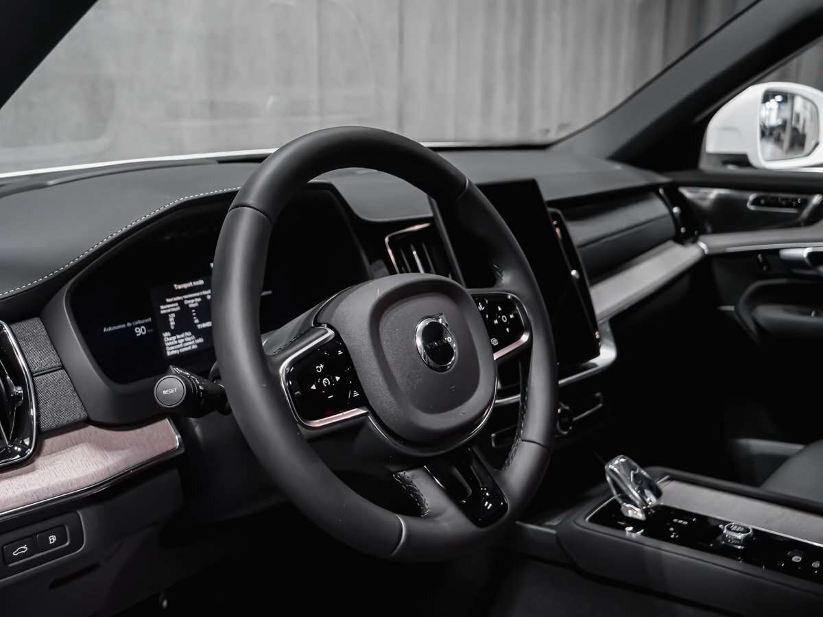 2026 Volvo XC90 Ultra 6-Seater (Bright Theme) thumb 8