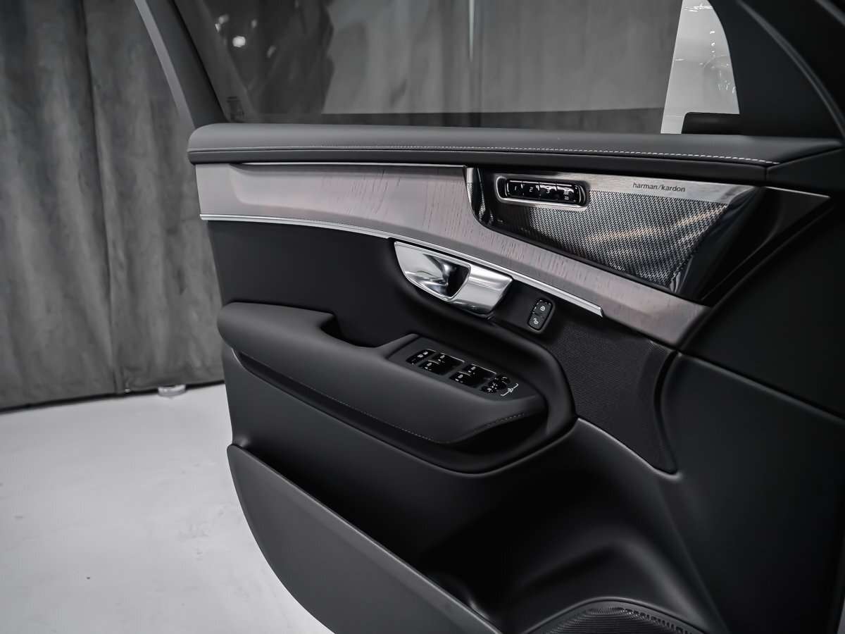 2026 Volvo XC90 Ultra 6-Seater (Bright Theme) thumb 9