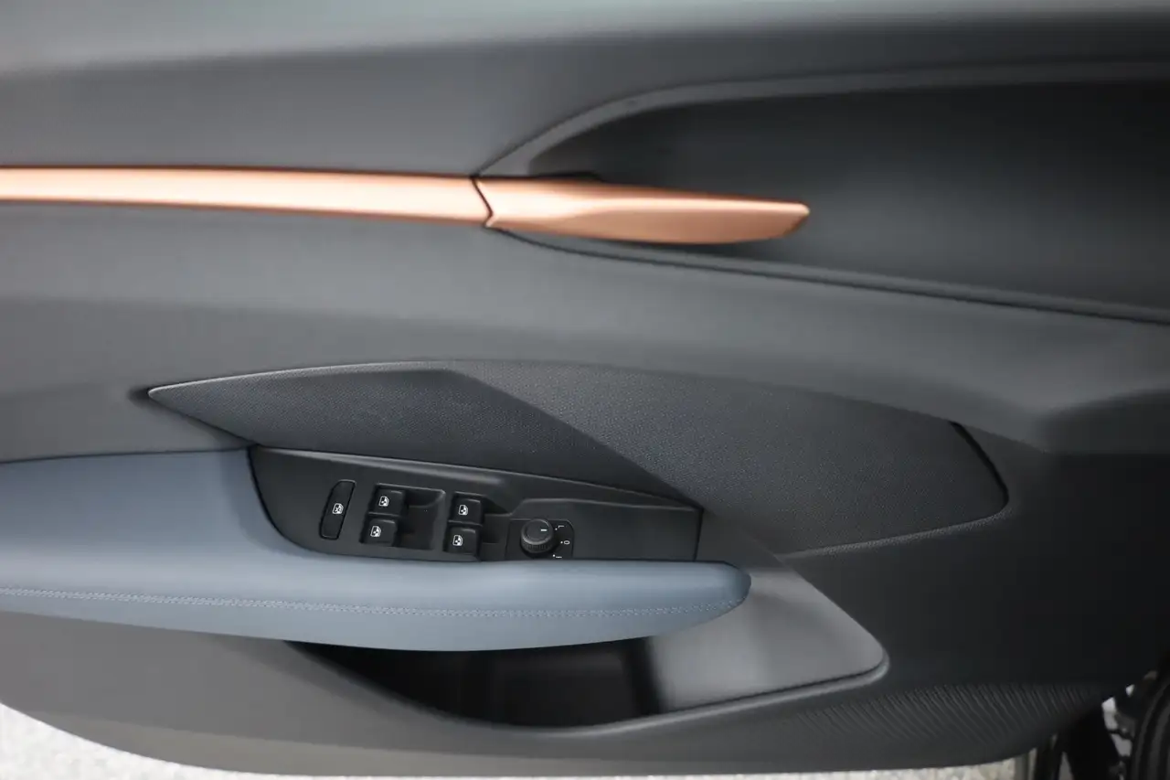 Cupra Terramar 1.5 eTSI DSG LED Sitzheizung Teilleder, миниатюра 21