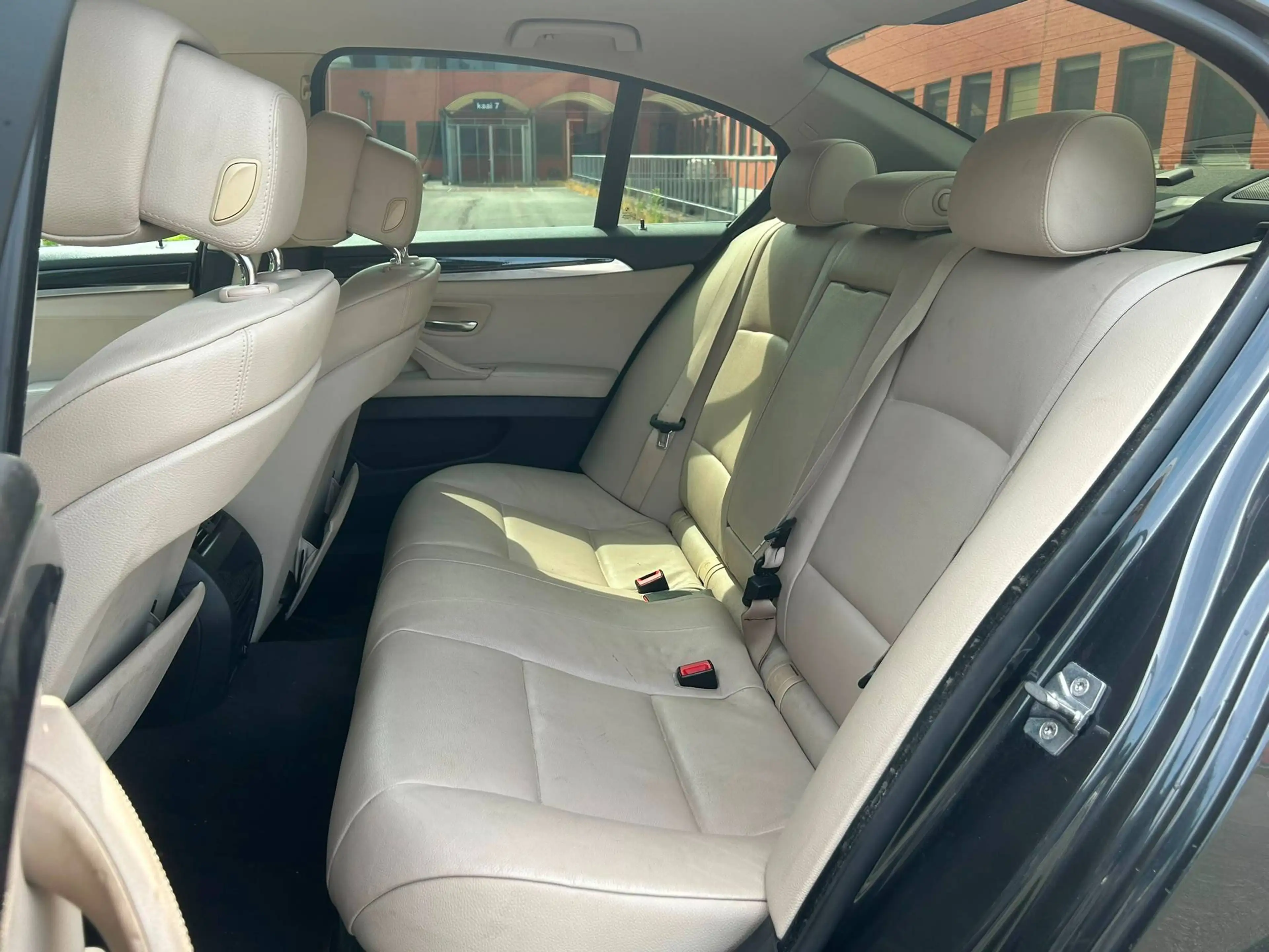 BMW 523 523iA - *Garantie 12 Mois* — photo 10