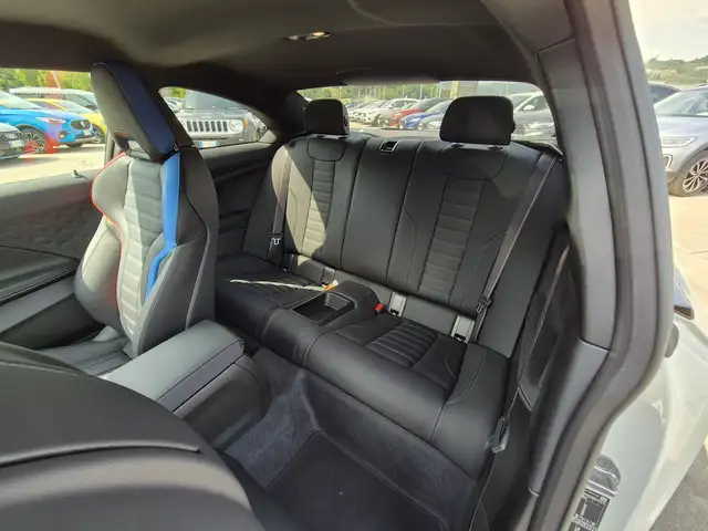 BMW M2 view 7