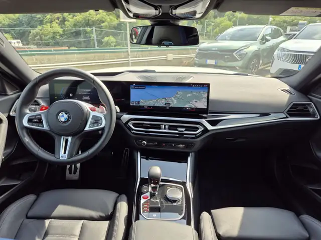 BMW M2 view 8