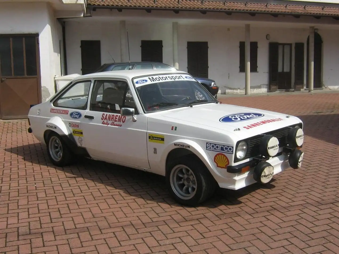Ford Escort RS 2000 MK II Gr.2 Alb - 2