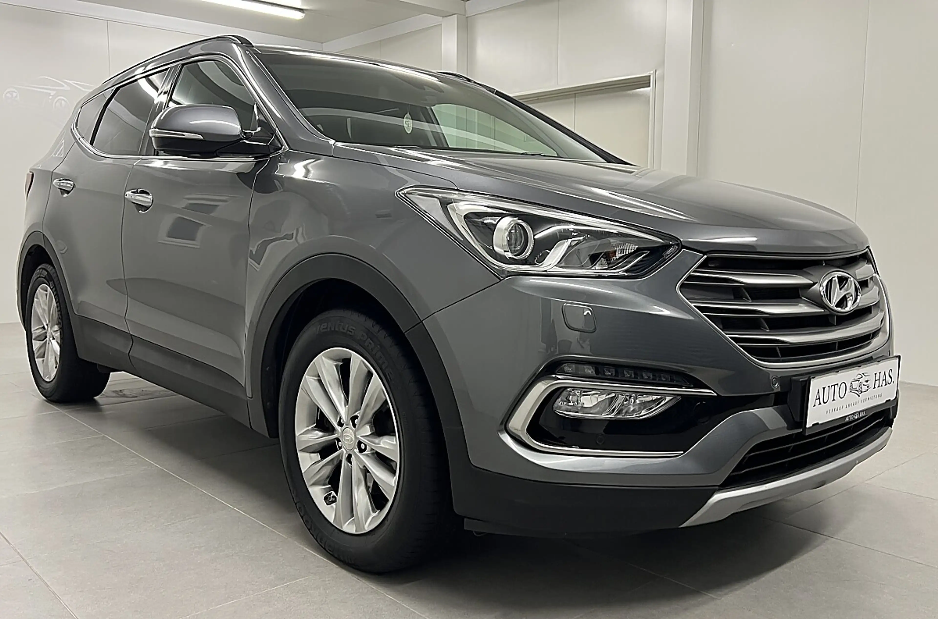 Hyundai SANTA FE Santa Fe 2,2 CRDi 4WD Start-Stopp Aut. Style *T... — photo 3