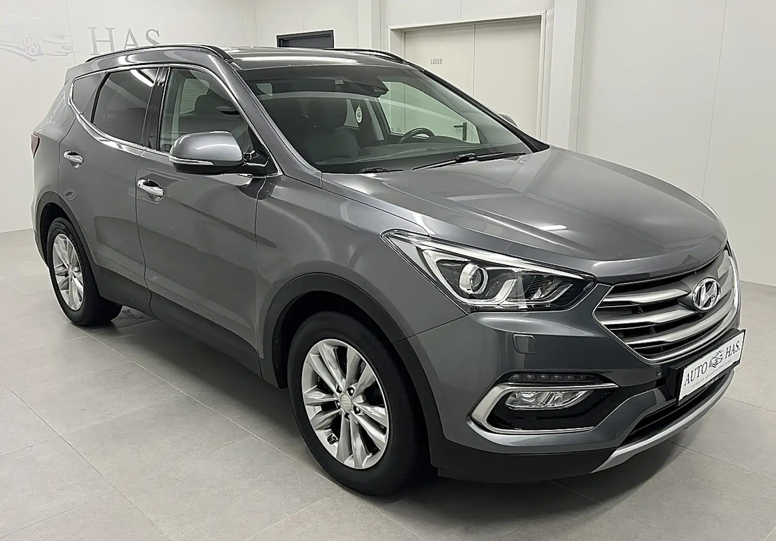 Hyundai SANTA FE Santa Fe 2,2 CRDi 4WD Start-Stopp Aut. Style *T... Silber - 2
