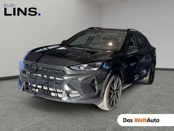 e-HYBRID 204 PS DSG BlackEdit.