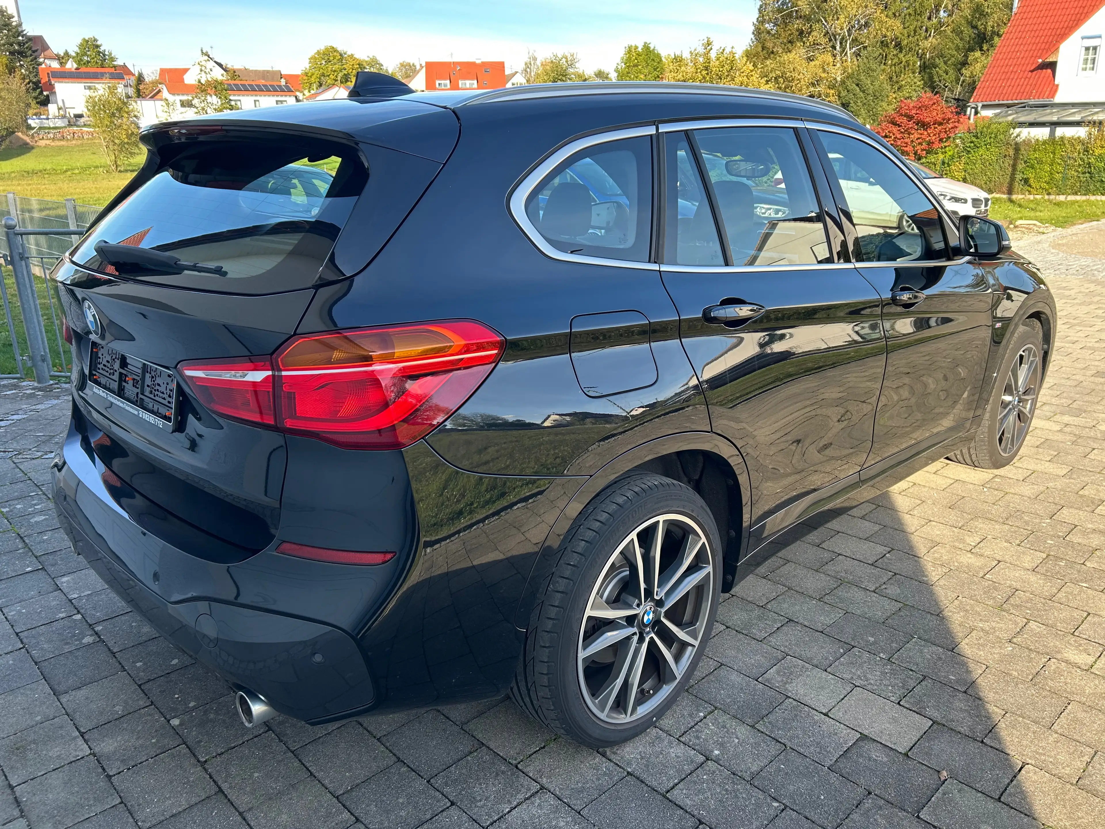BMW X1 X1 xDrive20d M-Sport 19" HuD ACC PANO RFK KoZg LRH Leder — photo 4