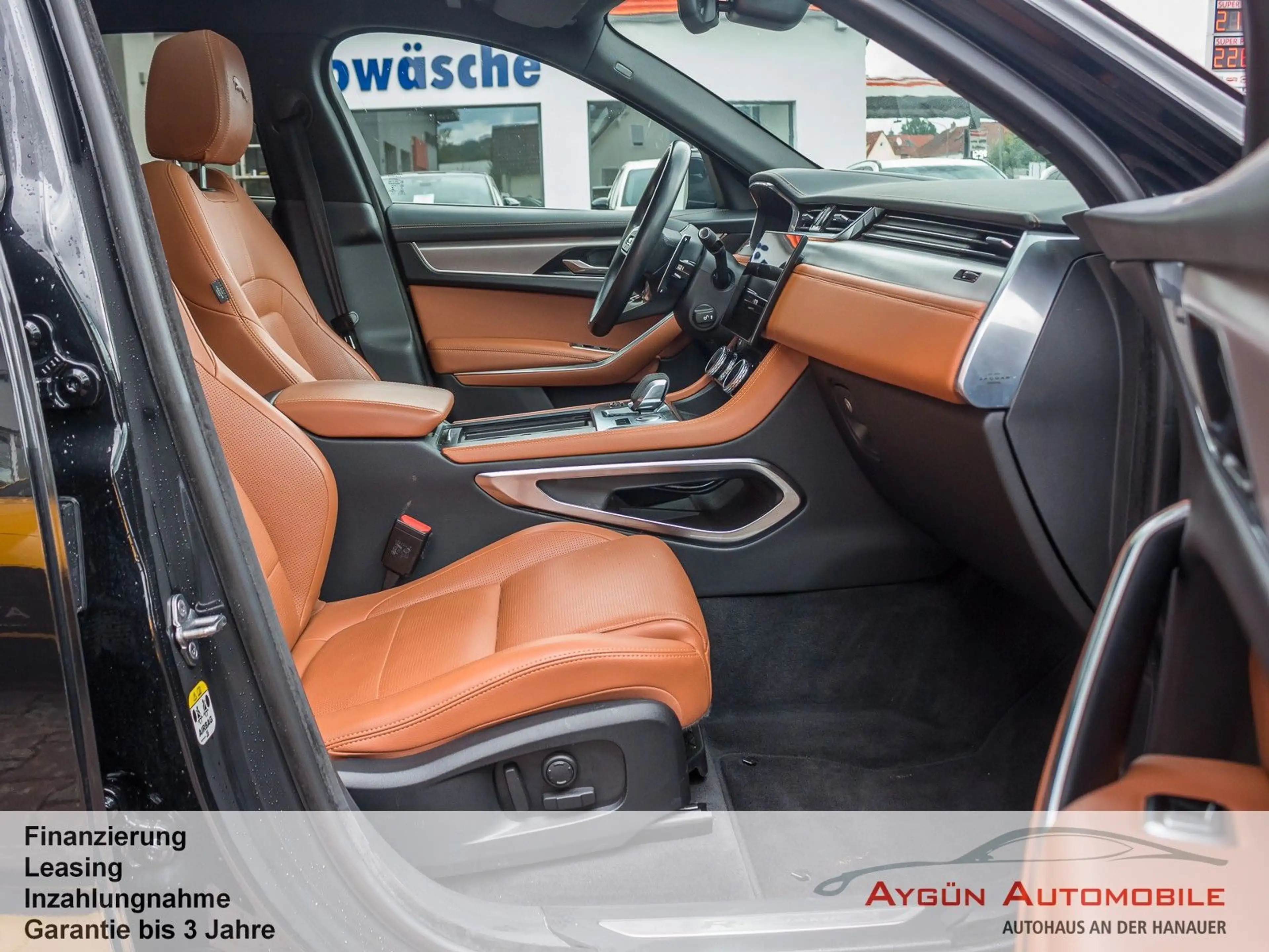 Jaguar F-Pace F-PACE D300 AWD R-Dynamic SE*ACC*Pano*HUD*AHK* — photo 11