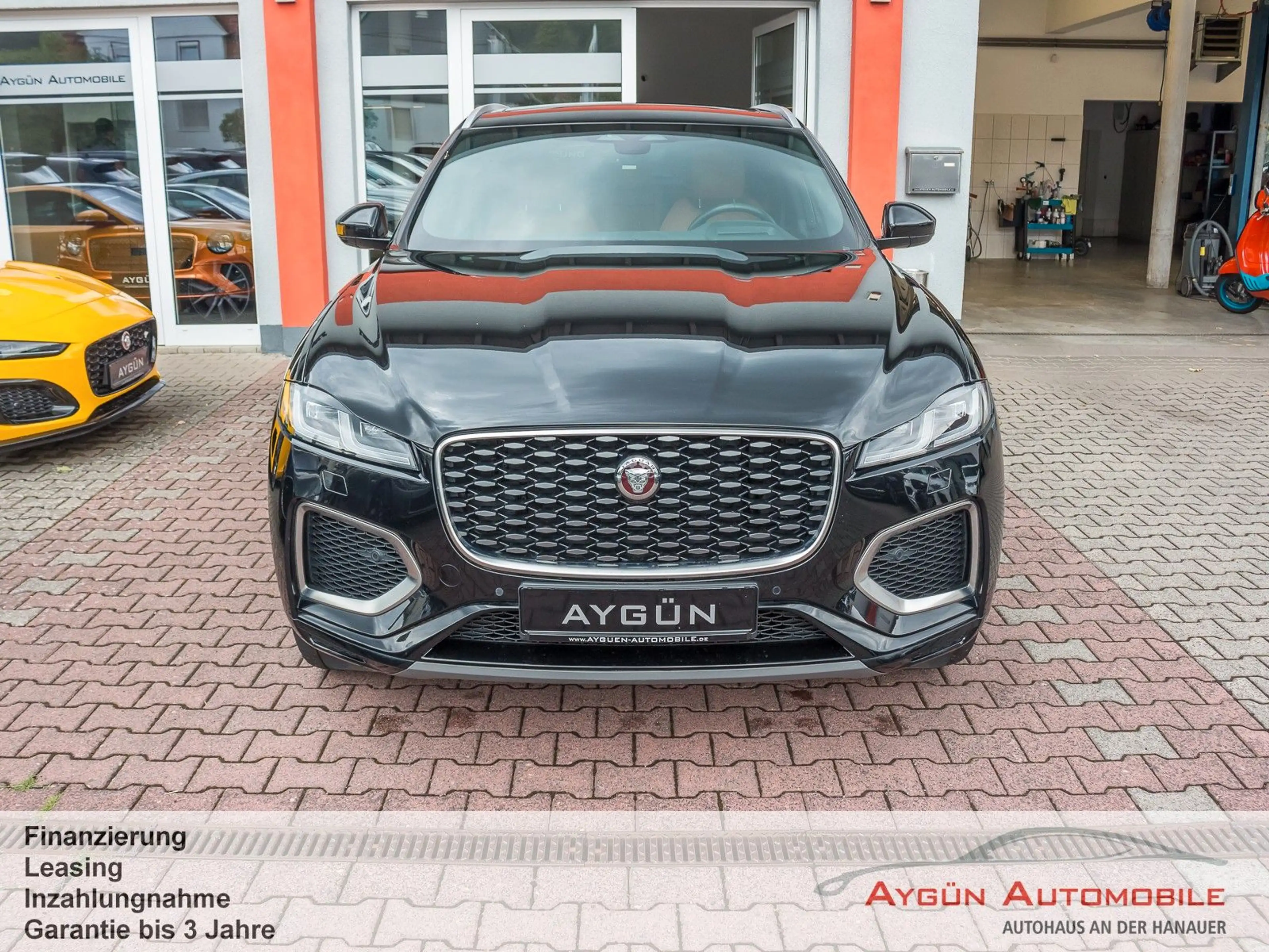 Jaguar F-Pace F-PACE D300 AWD R-Dynamic SE*ACC*Pano*HUD*AHK* — photo 2