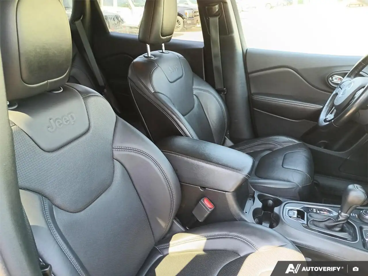 Jeep Cherokee fotografie Jeep Cherokee