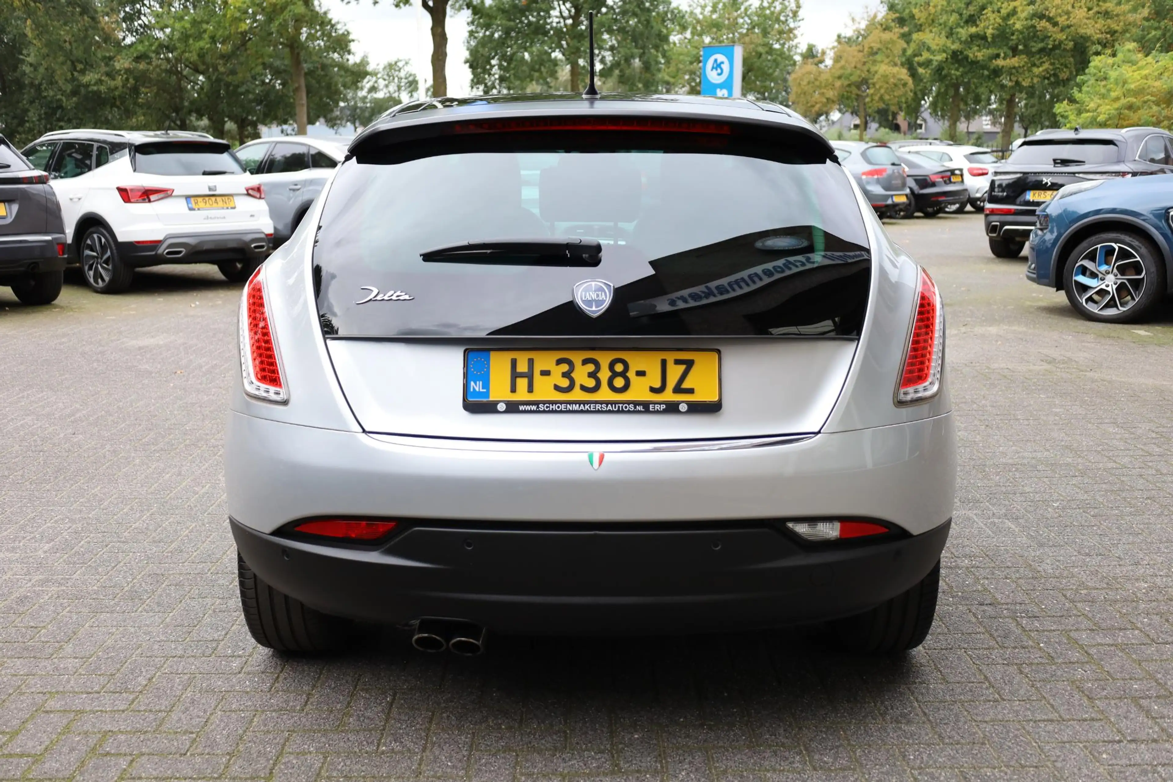 Lancia Delta 1.8-16V Di Platinum PANO LEER 2xPDC 18"LMV AUTOMAA — photo 26
