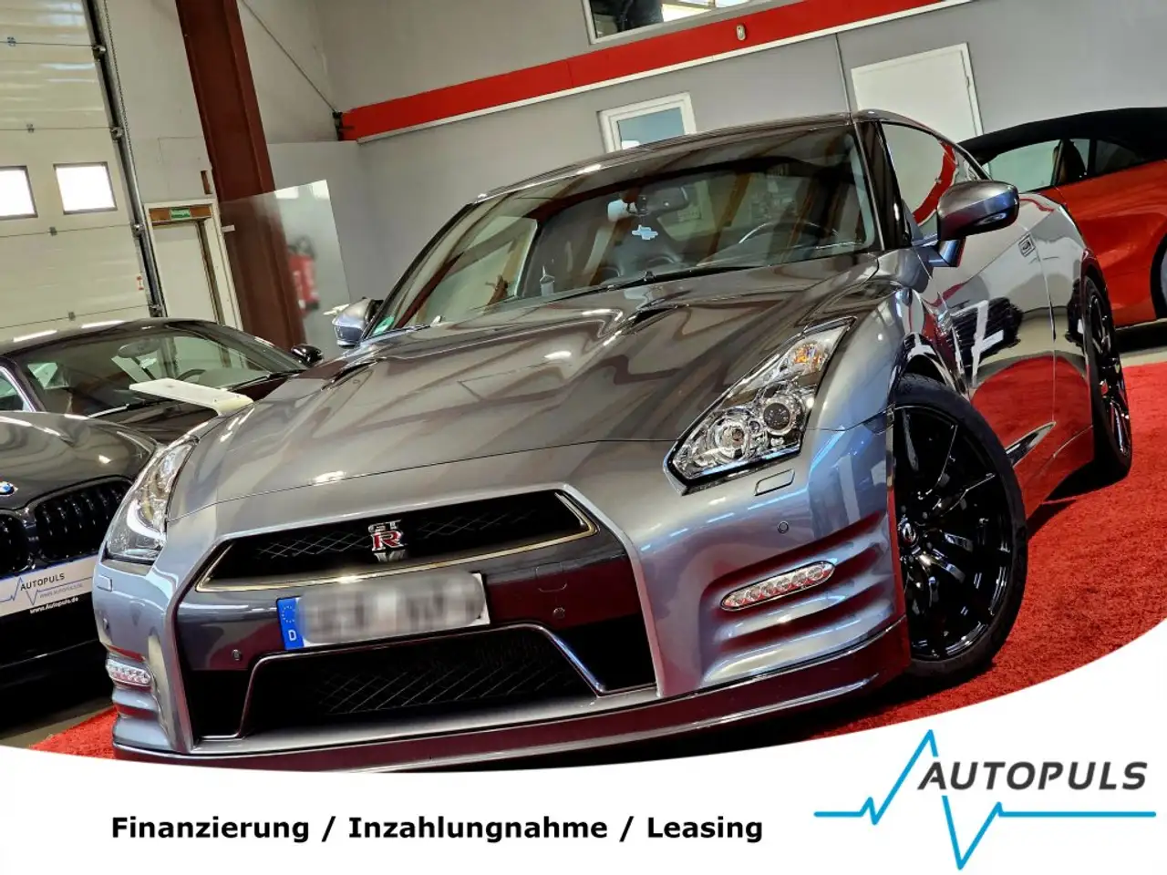 Nissan GT-R