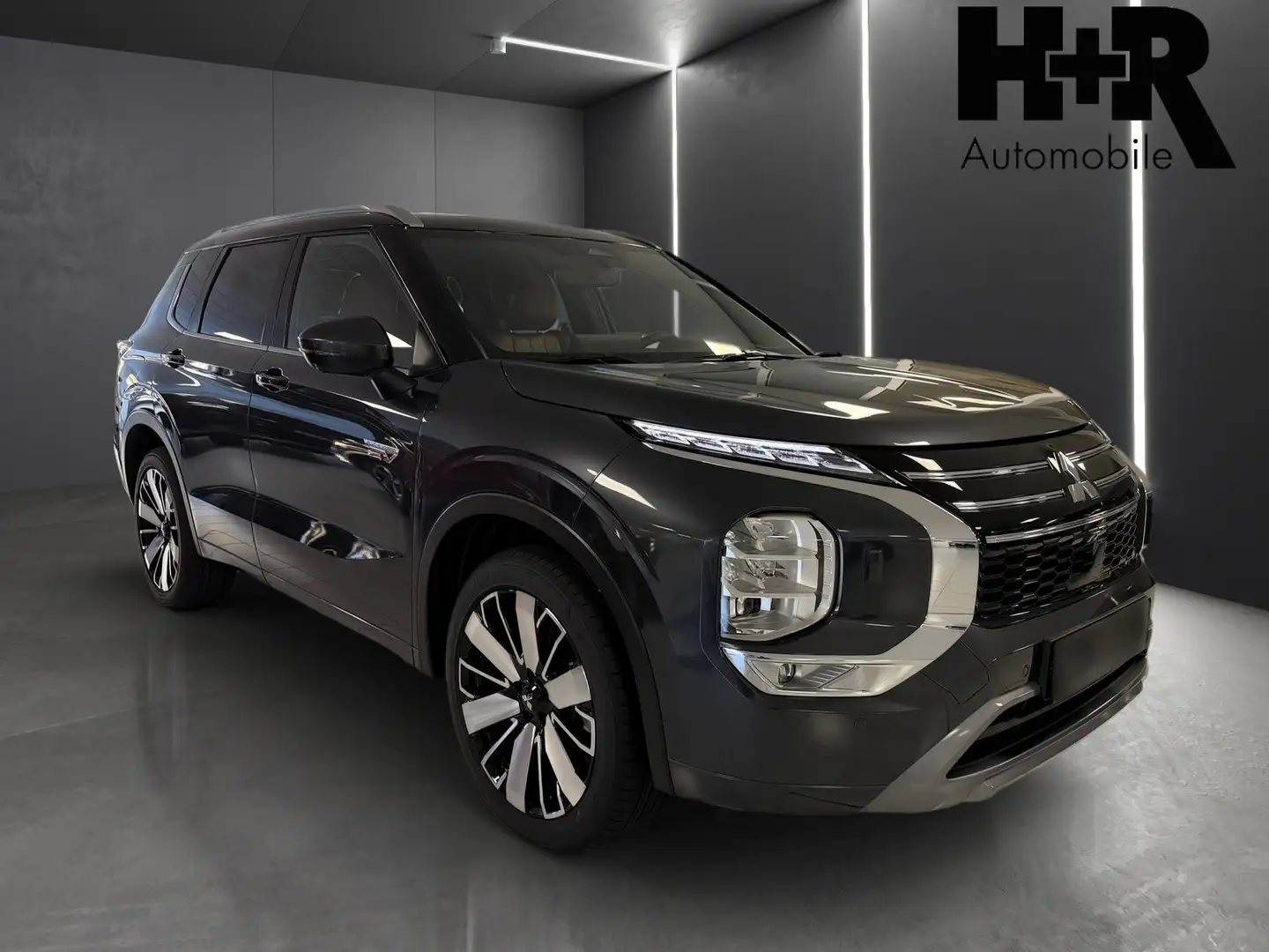 Mitsubishi Outlander 2.4 PHEV S-AWC Top Luxury Grau - 2