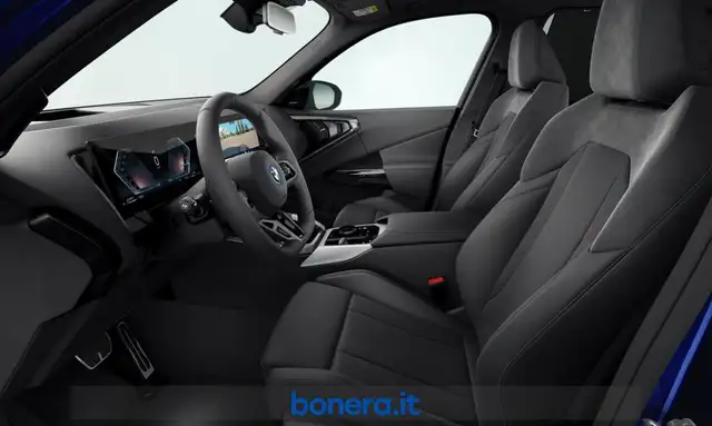 BMW X3 view 4