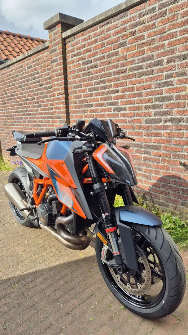 KTM 1290 Super Duke R 2020 | 11.285 KM | 1e eigenaar Blauw - 1